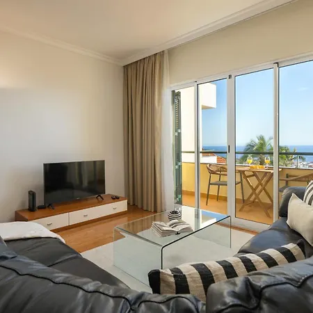 Apartment Pico Views By An Island