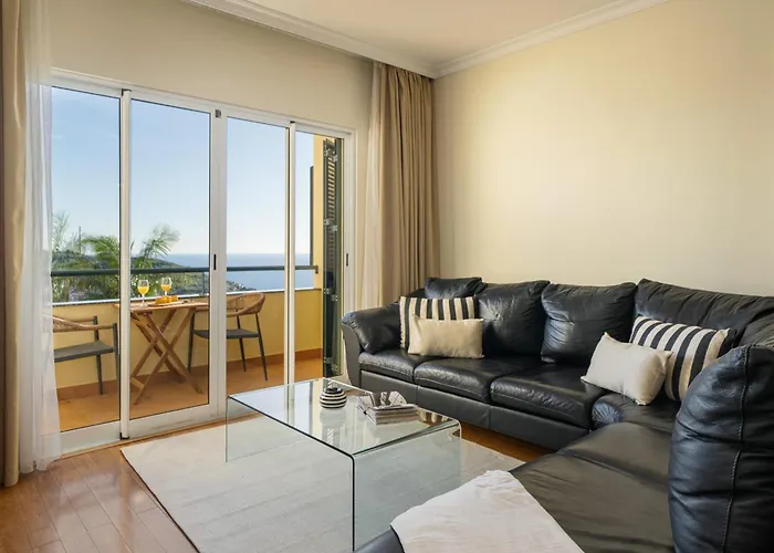 Pico Views By An Island Apartment Camara de Lobos