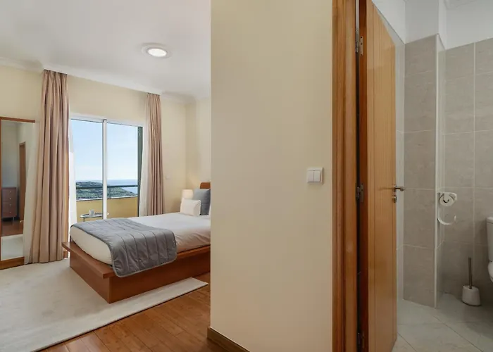 Pico Views By An Island Apartamento